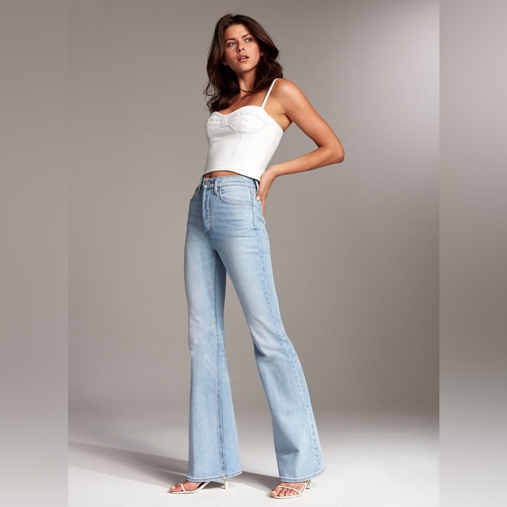Denim Forum • Marianne Flare denim jeans